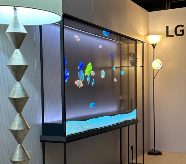 LG представляет OLED T — первый в мире беспроводной и прозрачный OLED-телевизор