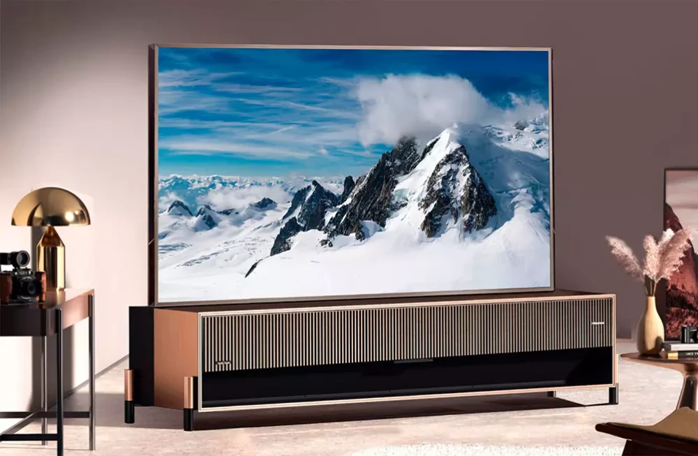 Hisense представит в 2024 году 110-дюймовый miniLED-телевизор с яркостью 10 000 нит
