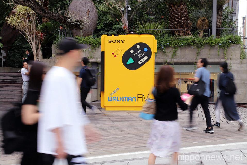 Sony устроила инсталляцию из 230 плееров в честь сорокалетия Walkman