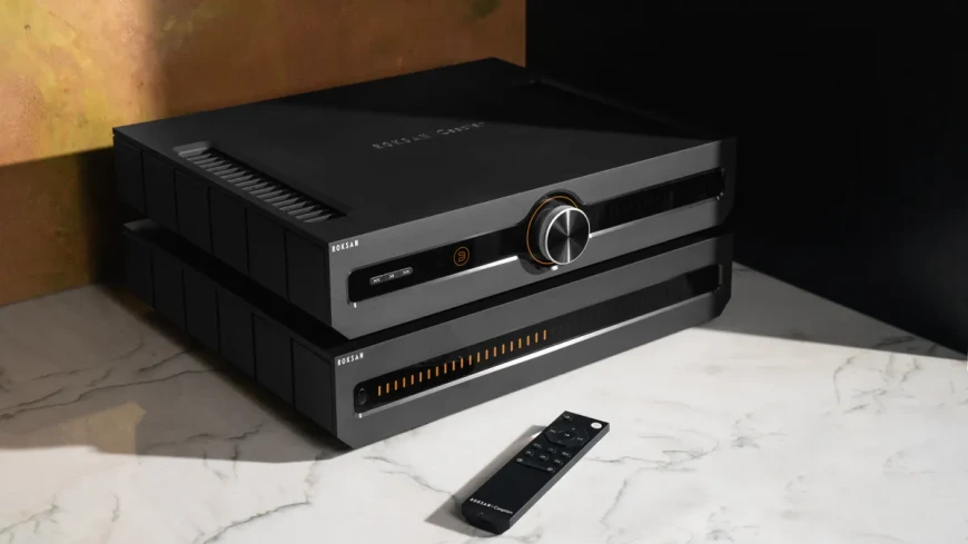 Roksan Caspian Streaming и Roksan Caspian – предусилитель для стриминга и усилитель мощности