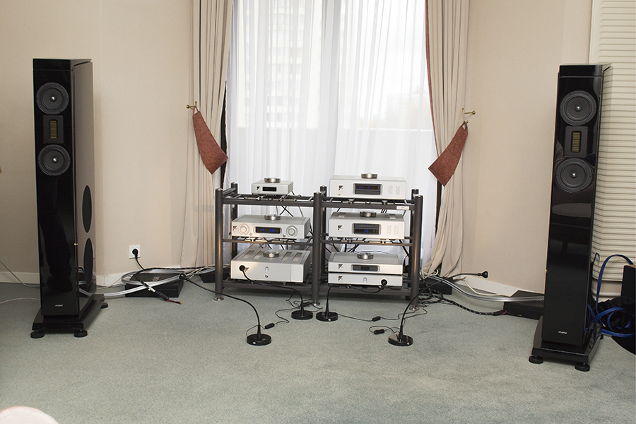 AVComfort на выставке What Hi-Fi Show 2014.