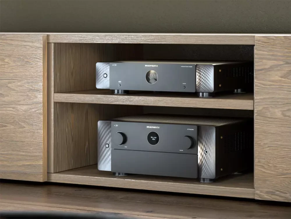 Marantz AV 30 и AMP 30 – AV-процессор и 6-канальный усилитель для вашего кинозала