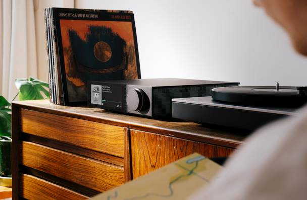 «Специальная версия» усилителя CAMBRIDGE AUDIO