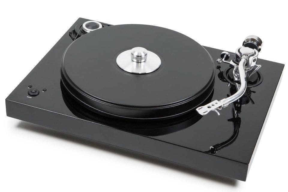 Pro-Ject выпустила вертушку 2Xperience в версии SB S-Shape с изогнутым алюминиевым тонармом