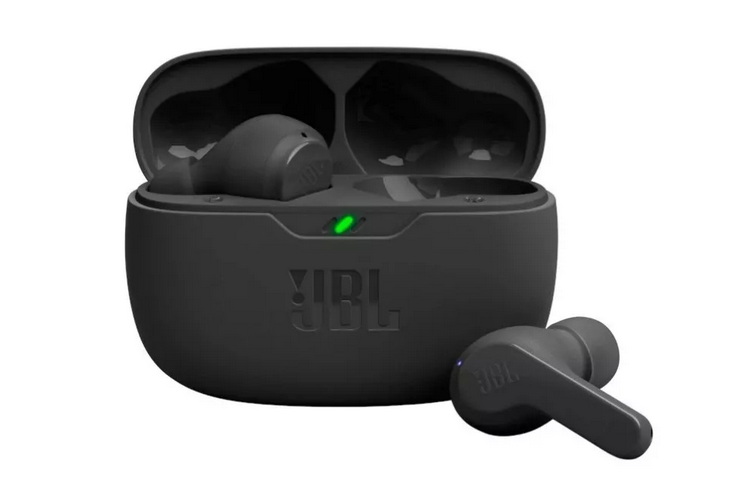 Семь новинок JBL 