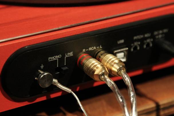 PHAZE AUDIO предлагает заменить штатный кабель