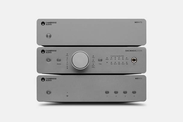 CAMBRIDGE AUDIO добавила мощность