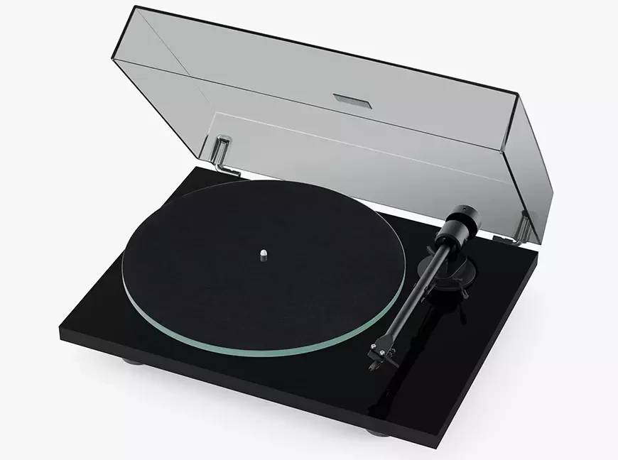 Pro-Ject T1 EVO – новая серия доступных проигрывателей виниловых пластинок