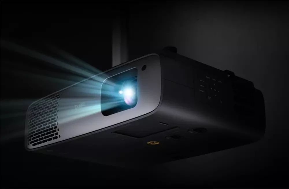 BenQ W5850 и W4100i — два новых проектора для домашнего кинотеатра с технологией AI Cinema