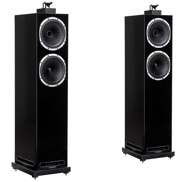 FYNE AUDIO забралась на самый верх, но по низу