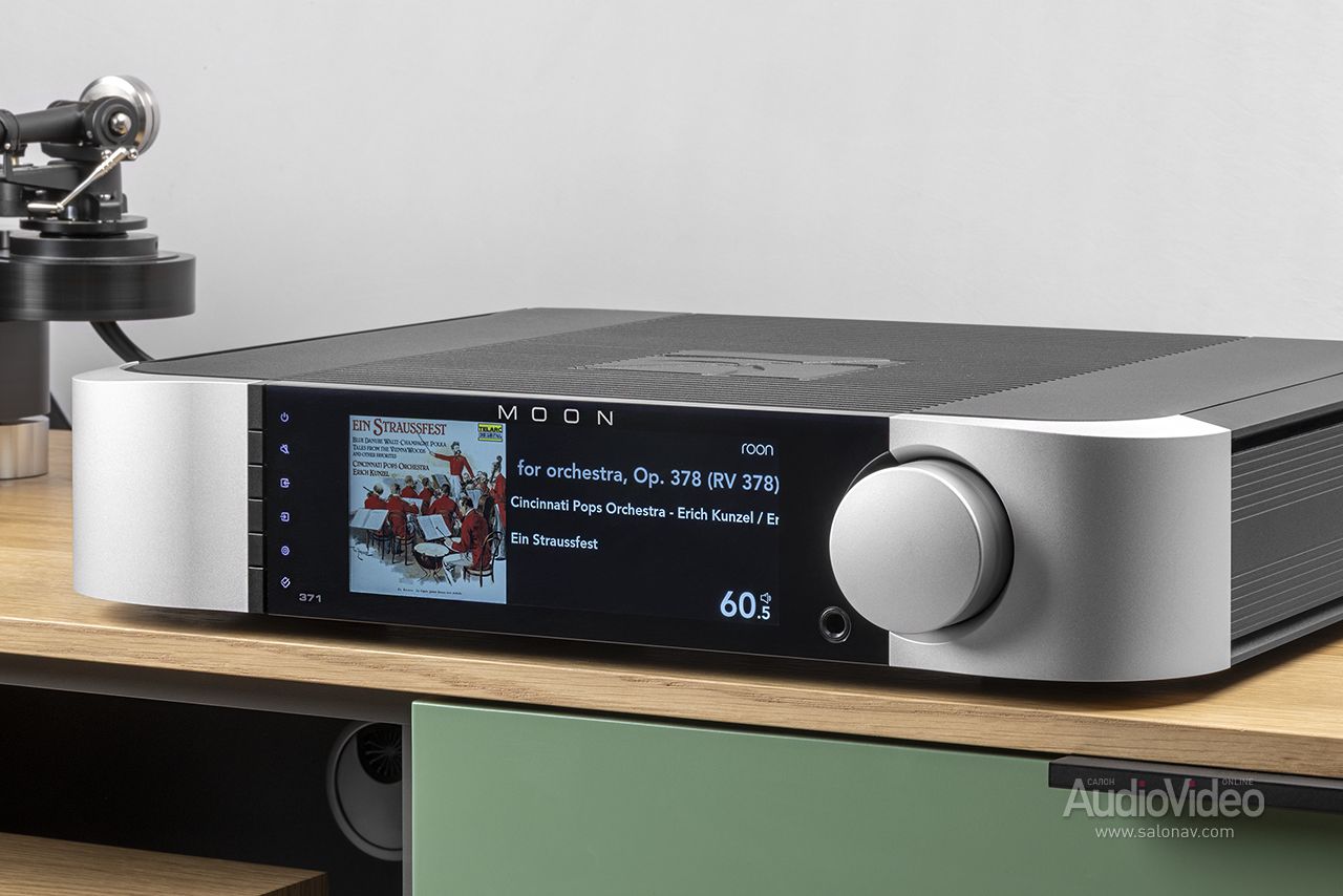 Сетевой усилитель Moon by Simaudio 371