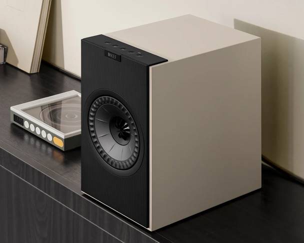 Беспроводные мониторы KEF: кода, но не конец