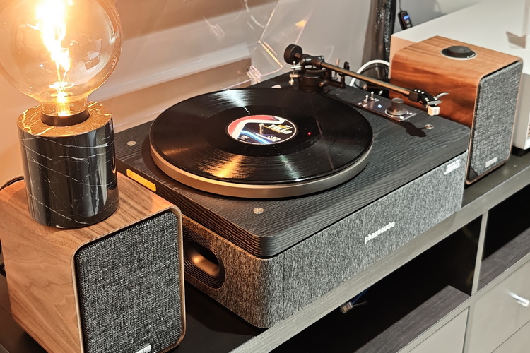 Винил – это просто. Просто Adelle.