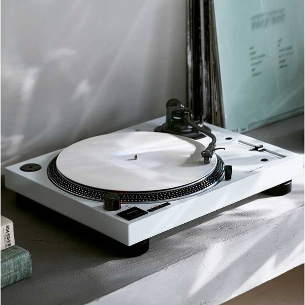 AUDIO-TECHNICA обелила вертушку