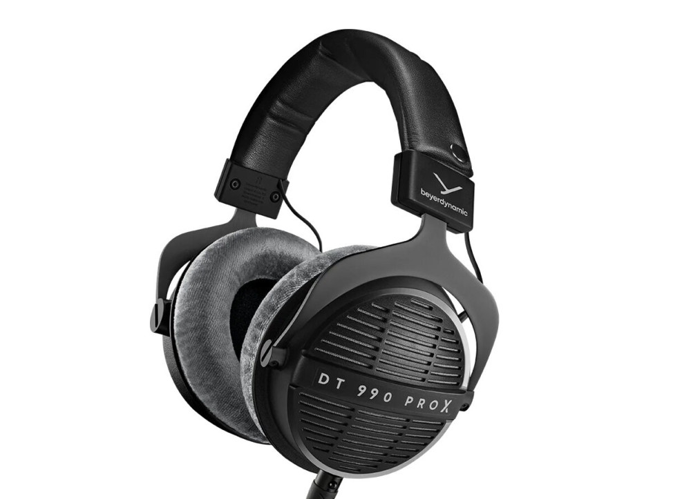 Beyerdynamic DT-990 PRO X — обновлённая модель популярных открытых наушиков