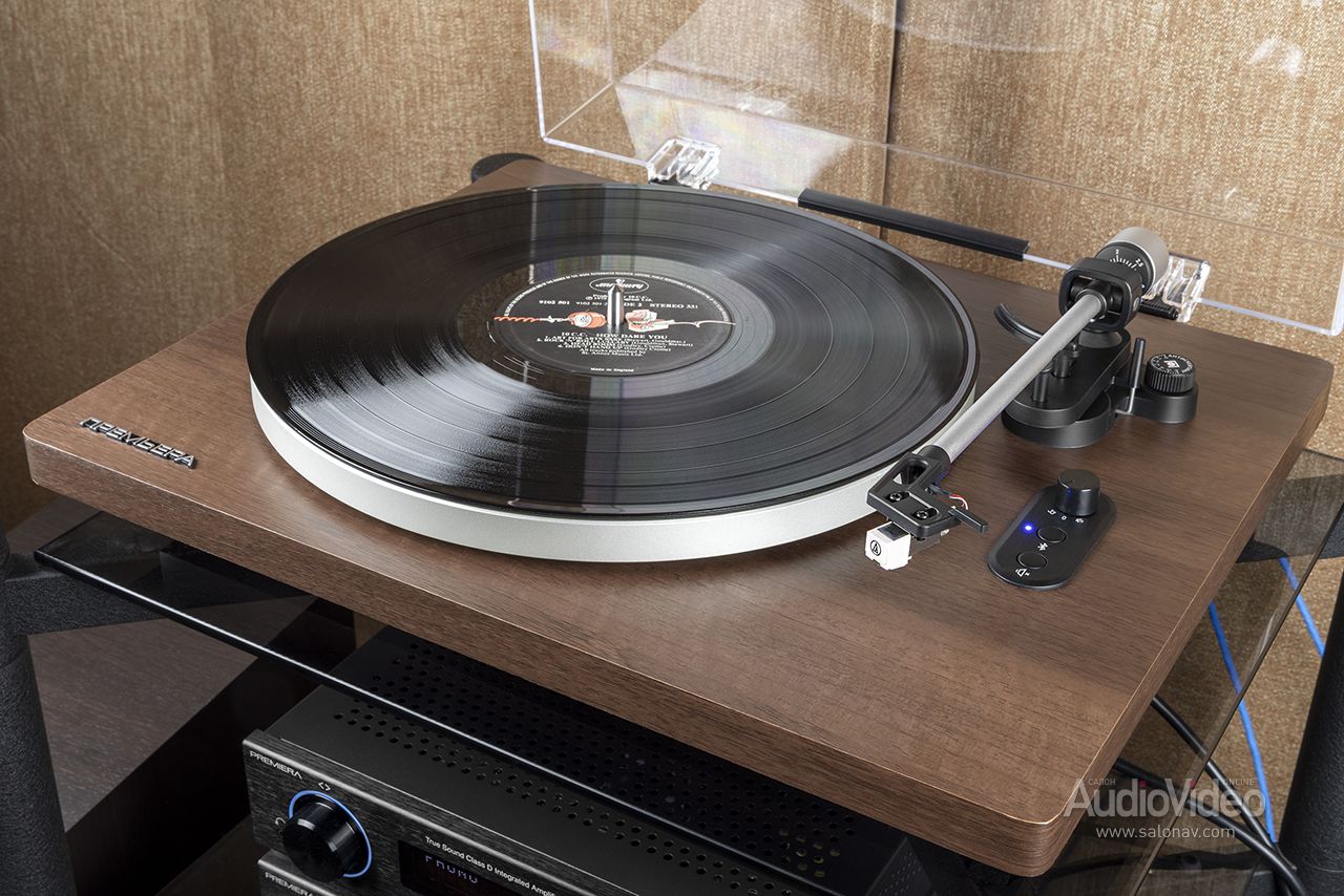 Проигрыватель винила Premiera Ultra XL