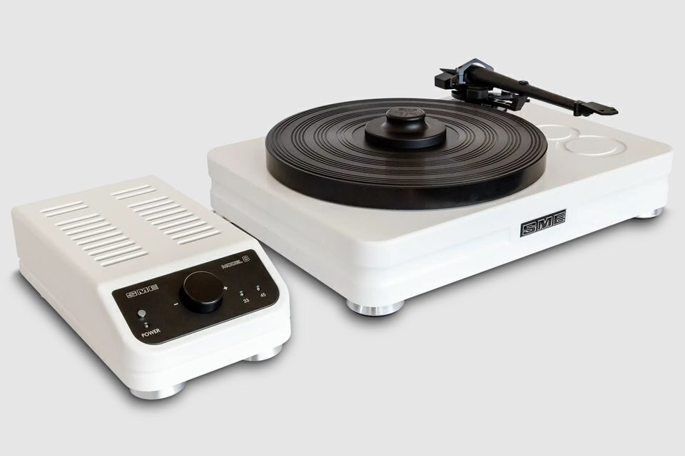 SME представила вертушки Model 8 и Model 35