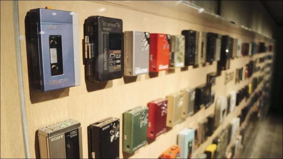 Sony устроила инсталляцию из 230 плееров в честь сорокалетия Walkman