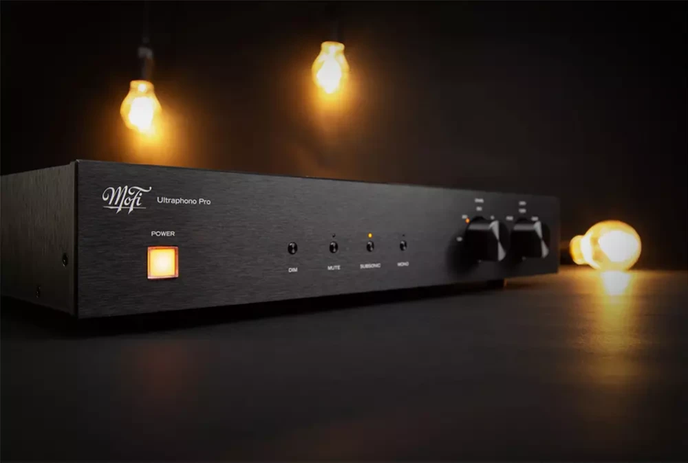 MoFi UltraPhono Pro – доступная версия MM/MC-фонокорректора MasterPhono от MoFi