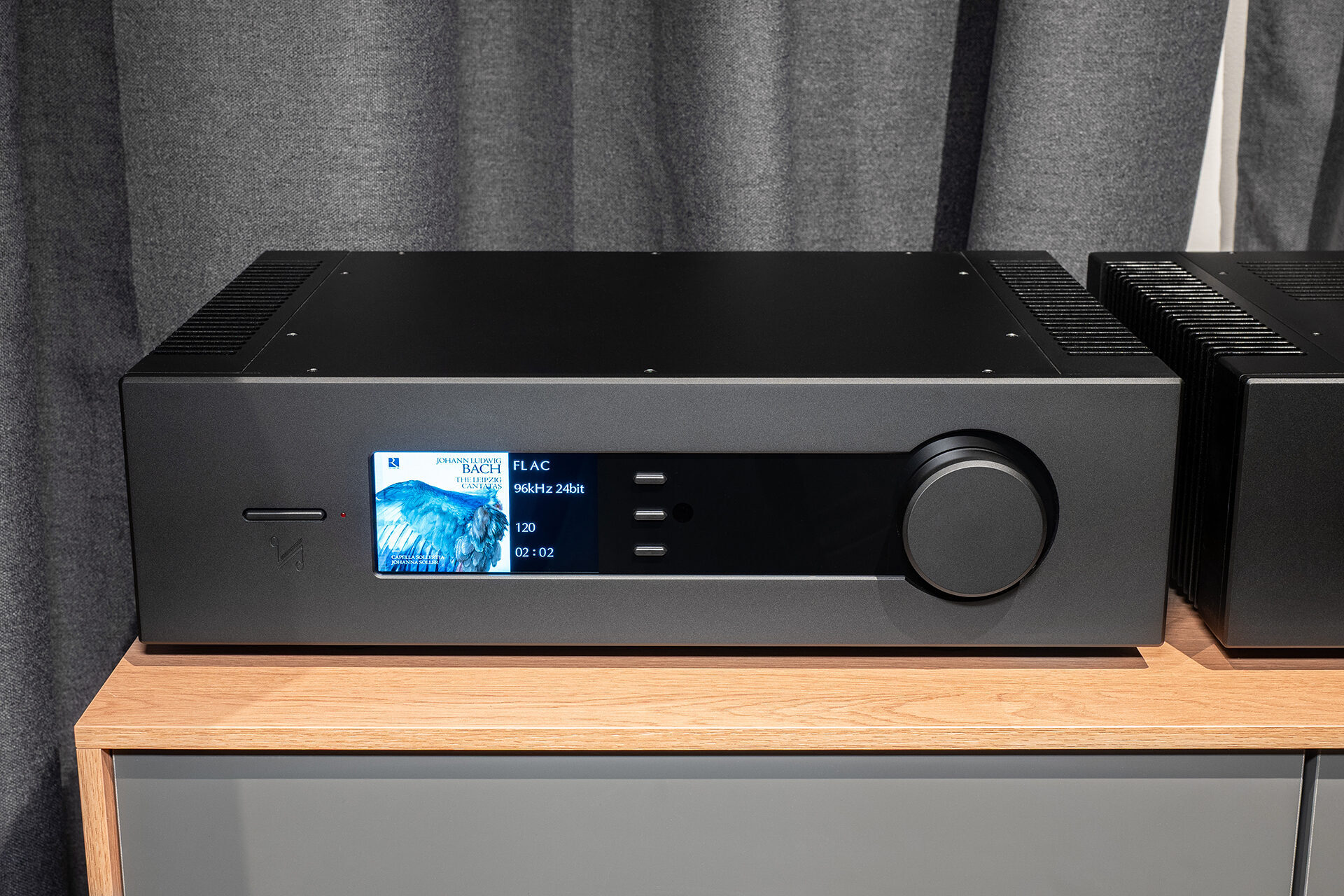 Тест усилителя Quad Platina Integrated и стримера Quad Platina Stream: баланс между правильностью и живостью