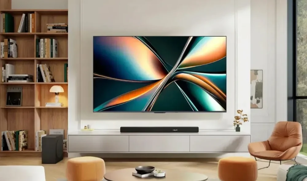 Hisense U65QF — телевизор Mini LED