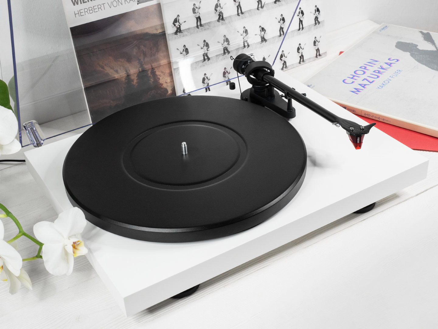 Тест проигрывателя винила Pro-Ject Debut Carbon Evo: начинай с хорошего