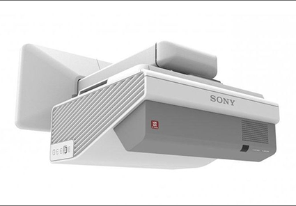 Ультракороткофокусные проекторы Sony