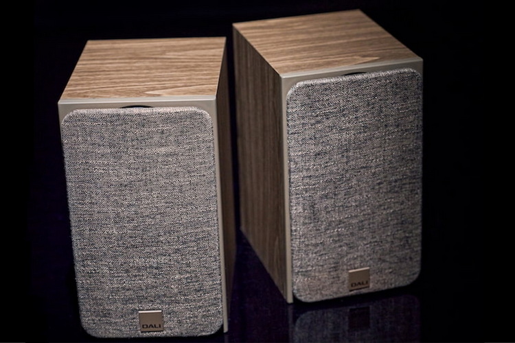 Большие амбиции DALI Sonik