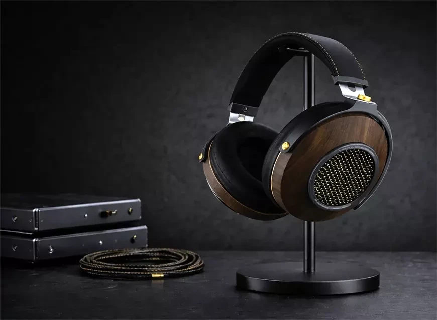 Klipsch Atlas – новая серия премиальных полноразмерных наушников