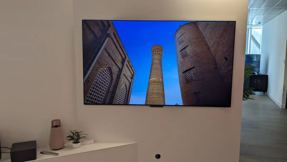 LG M5 — «полностью беспроводной» OLED-телевизор