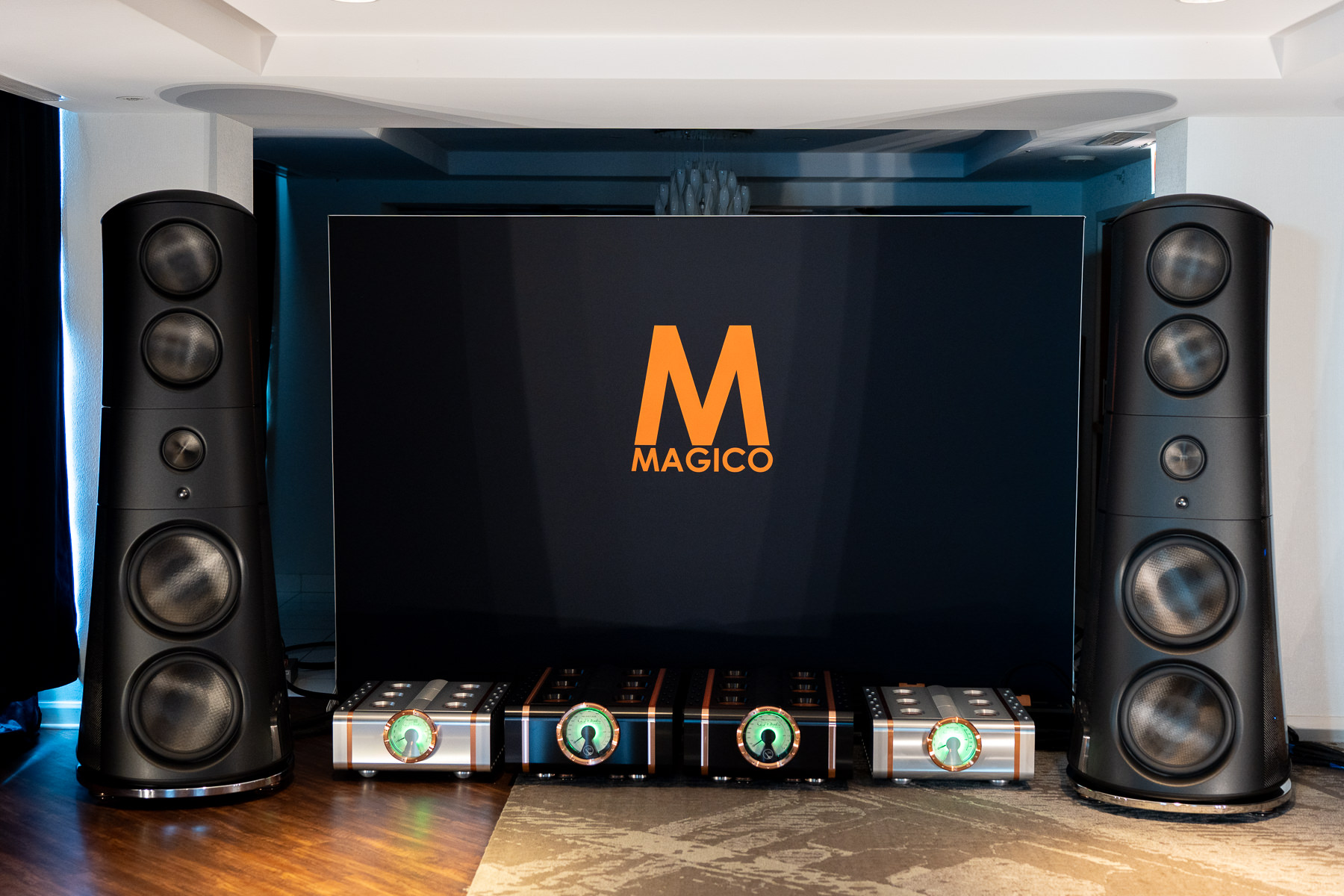 Magico M9. Громкое событие на выставке AXPONA 2025