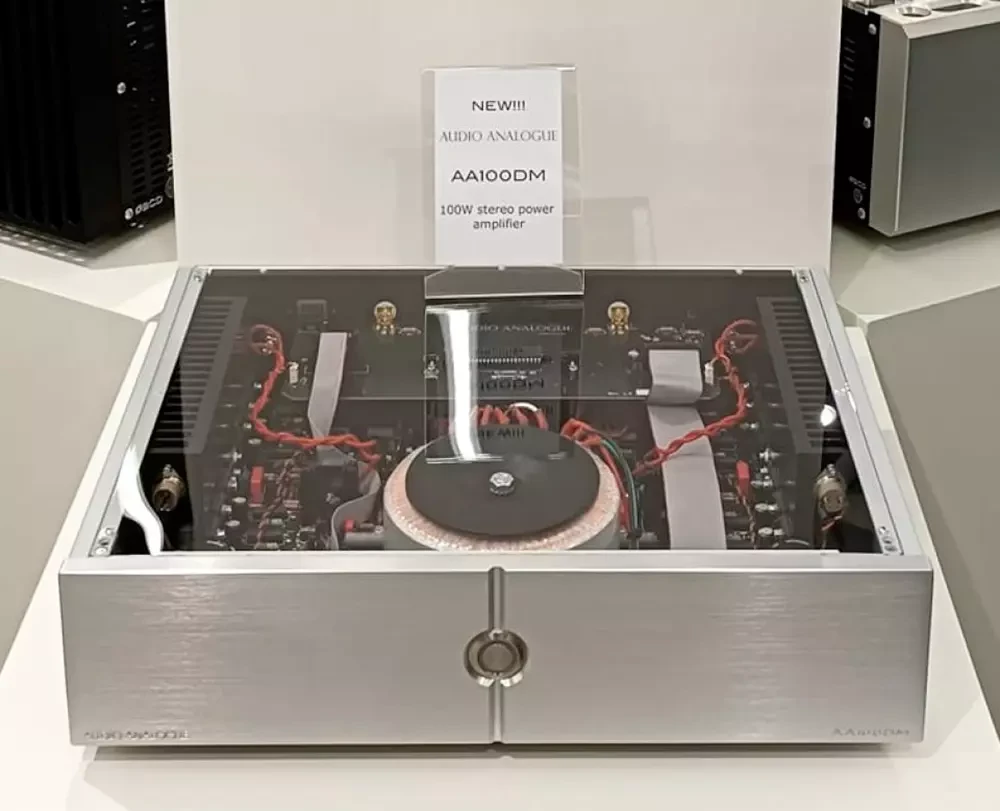 Усилитель мощности Audio Analogue AA110DM поступил в продажу