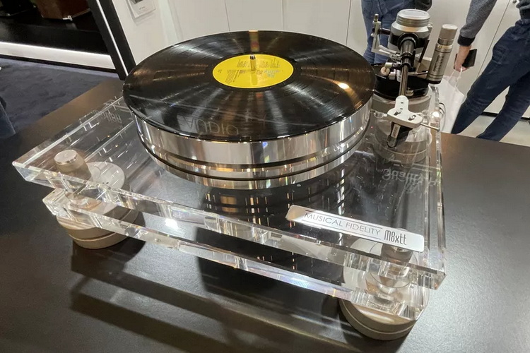 MMM: «монстр» Musical Fidelity Mx8TT 