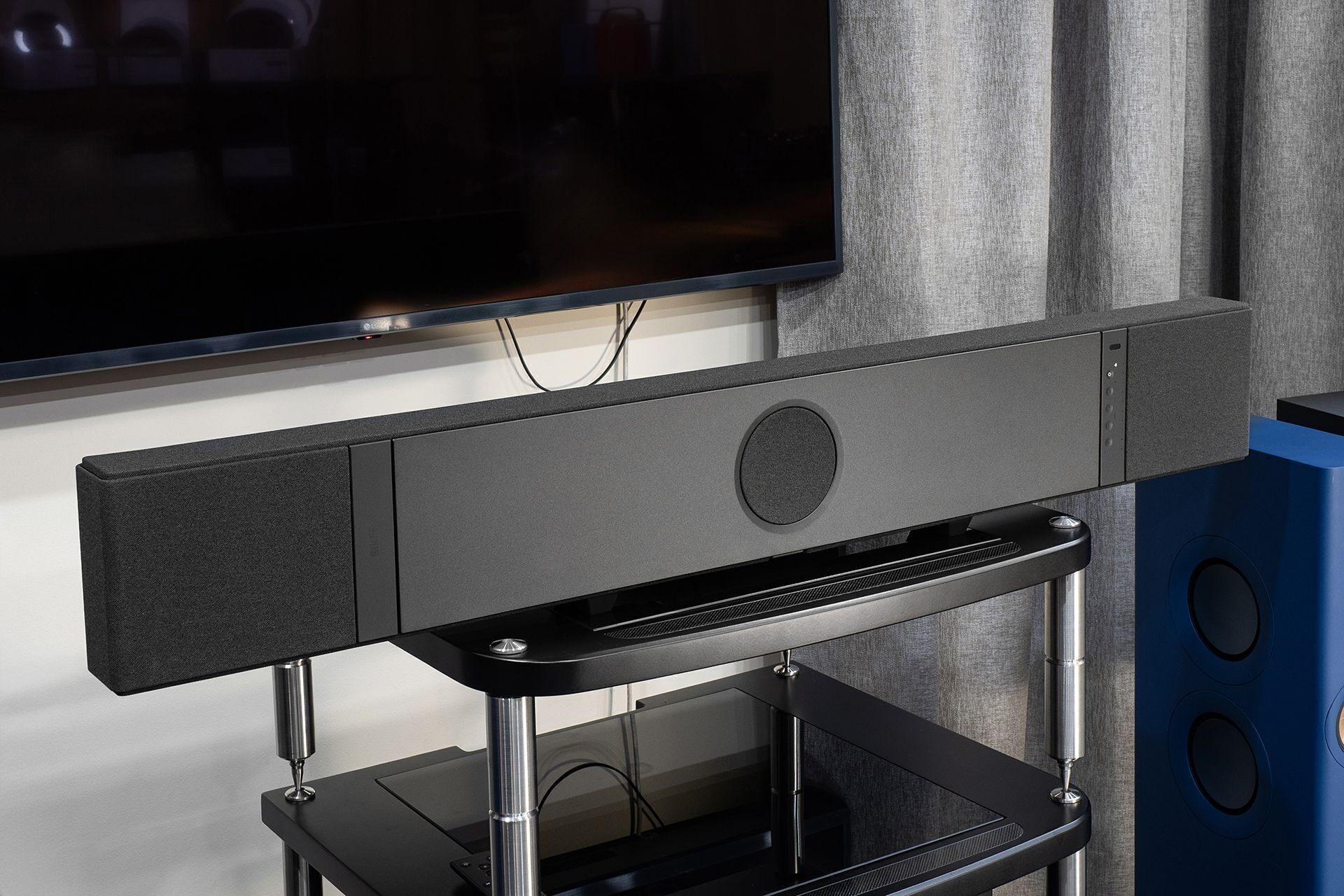 Тест саундбара KEF XIO: объемный звук с хайфайными корнями