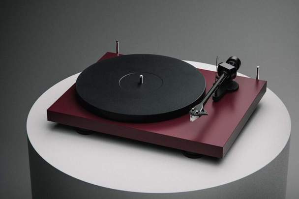 Обновленный «дебют» PRO-JECT