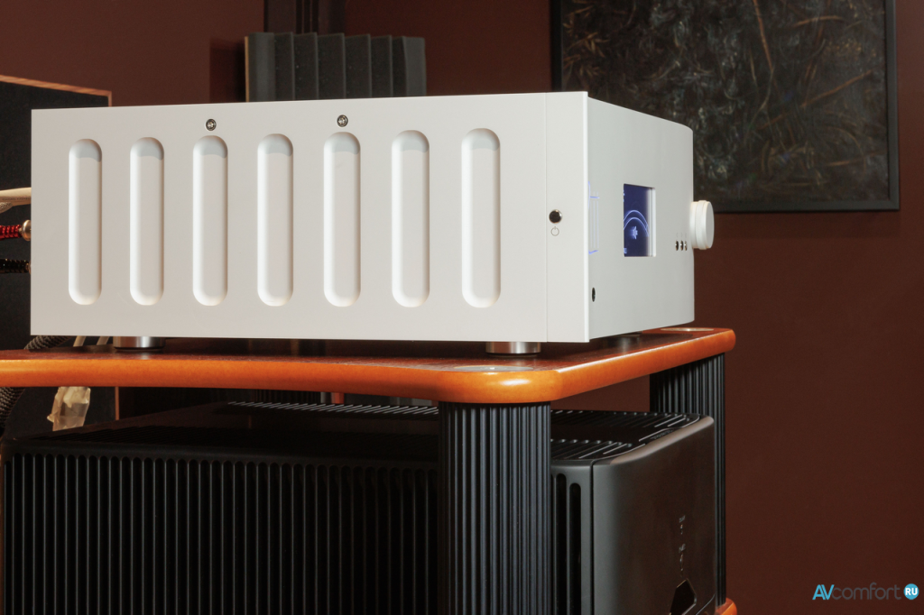 Усилитель интегральный Orpheus Lab A Four I200 в AVComfort
