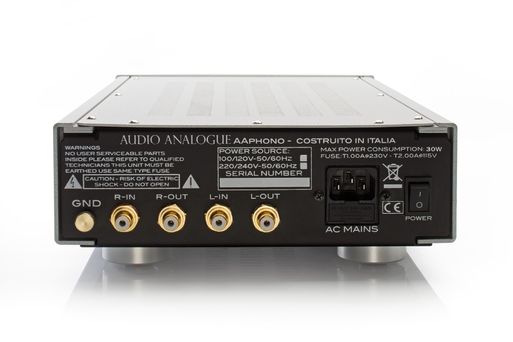 AA-phono-2.jpg