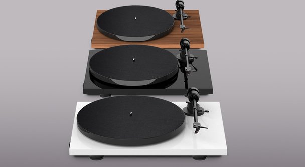 Pro-Ject-E1-straight-finishes.jpg