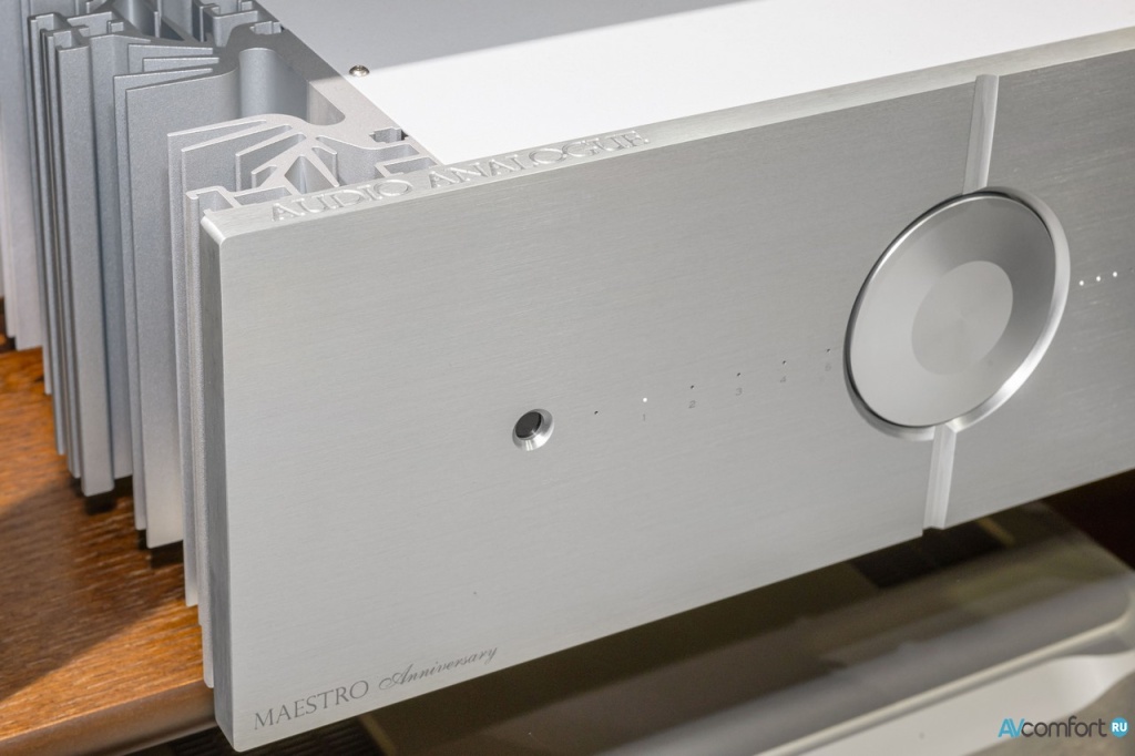 Усилитель интегральный AUDIO ANALOGUE Maestro Anniversary в AVComfort