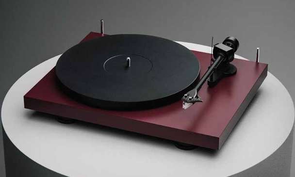 Pro-Ject_AudioDebutEvo2_14_750x450.jpg